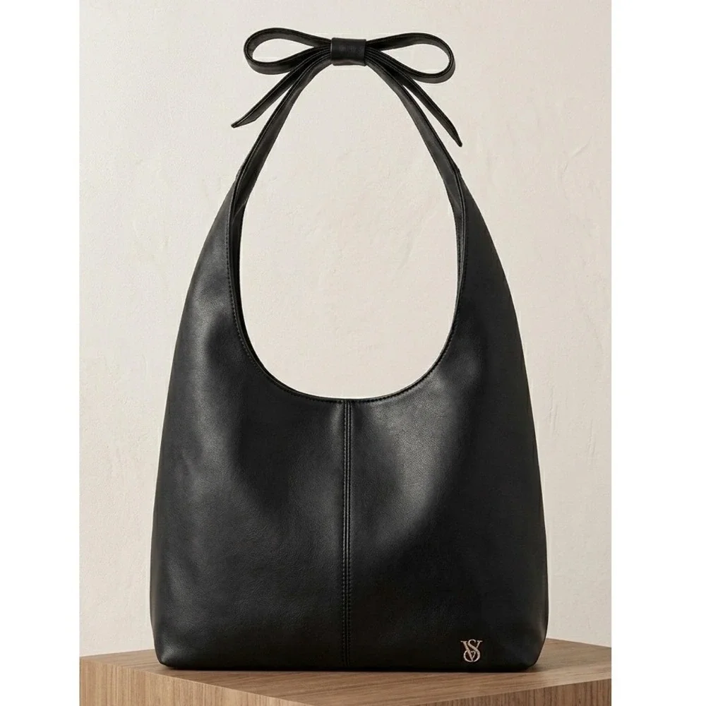 Victoria's Secret NWT Large Bow Hobo Shoulder Bag Black Chic Coquette Vegan - Picture 1 of 6
